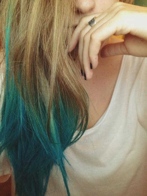 Teal Dipped Hair Hairstyles How To