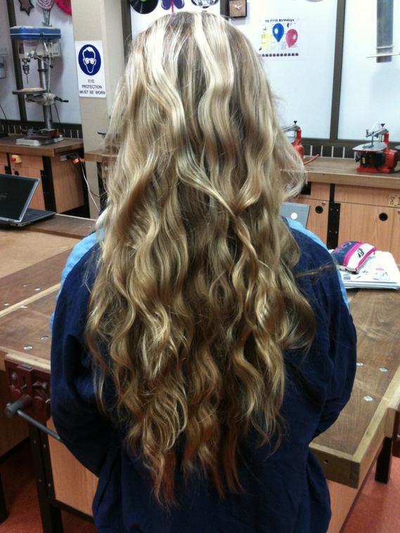 Wavy Blonde Hair Hairstyles How To