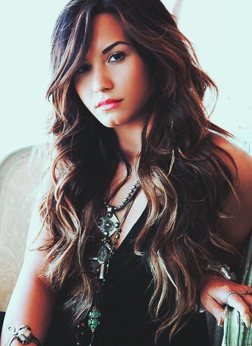 Demi Lovato Side Fringe Hairstyles How To
