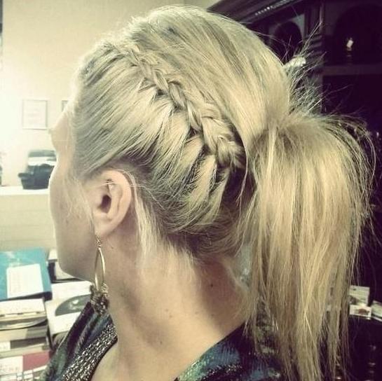 5 Chic Hairstyles for the Weekend  Hairstyles How To